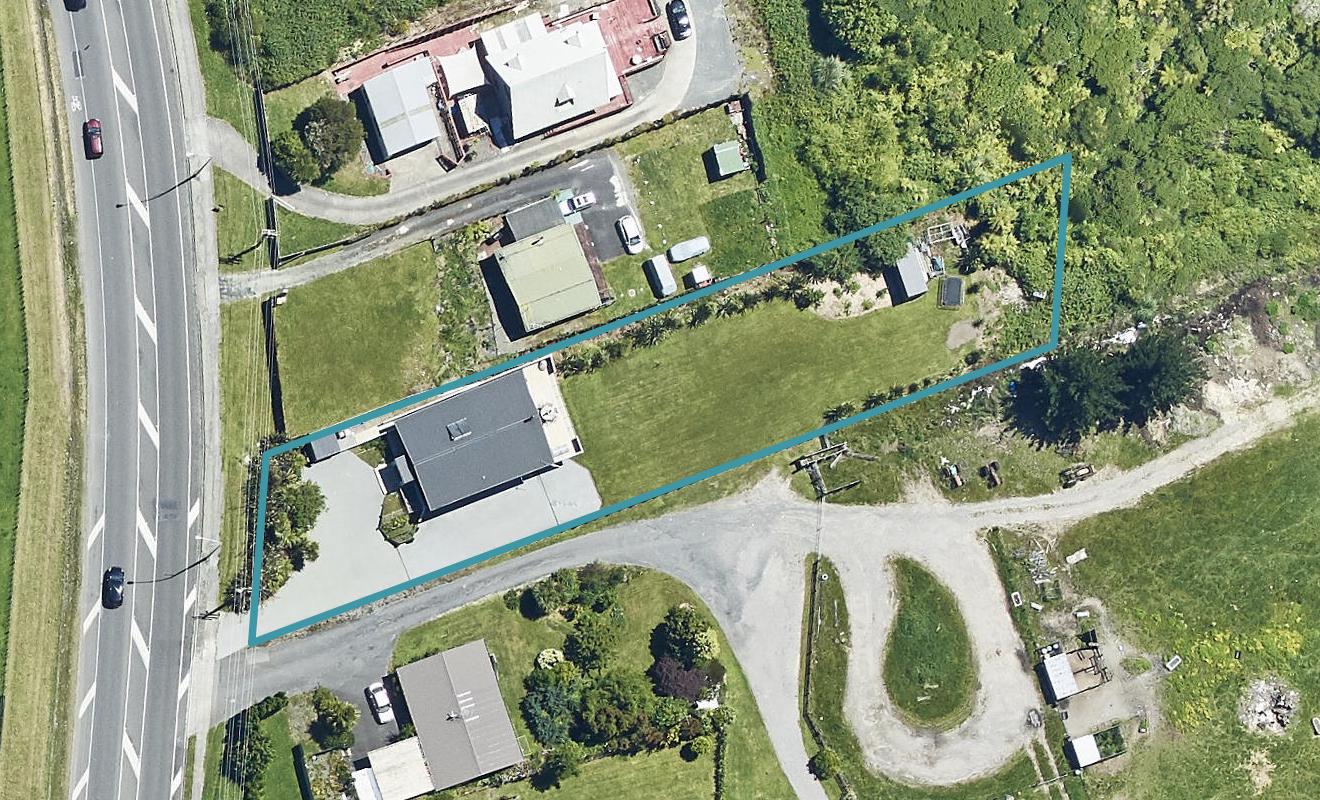 520 Ngongotaha Road, Fairy Springs, Rotorua - Carousel 1