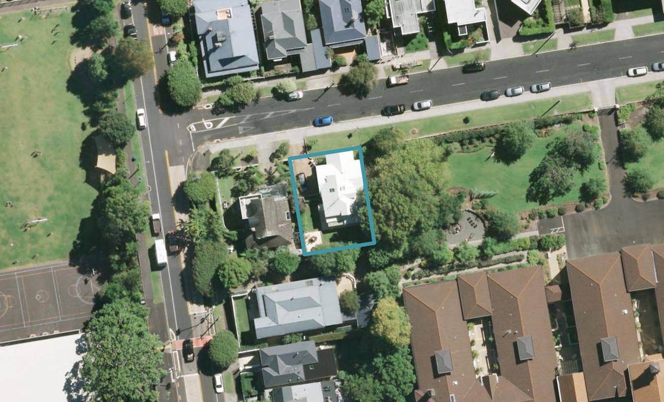 28 Emmett Street, Herne Bay, Auckland - Carousel 1