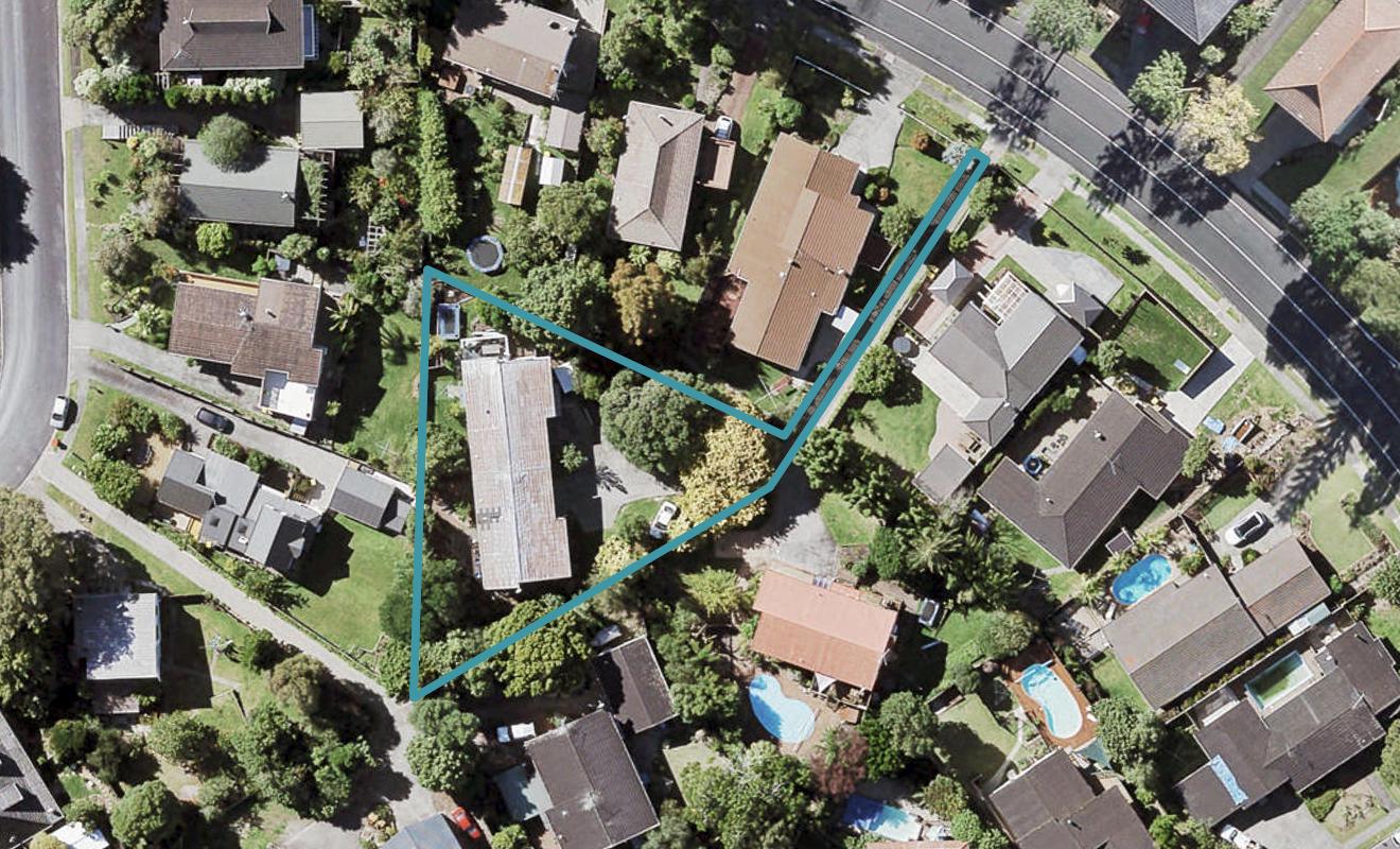 2/84 John Downs Drive, Browns Bay, Auckland - Carousel 1