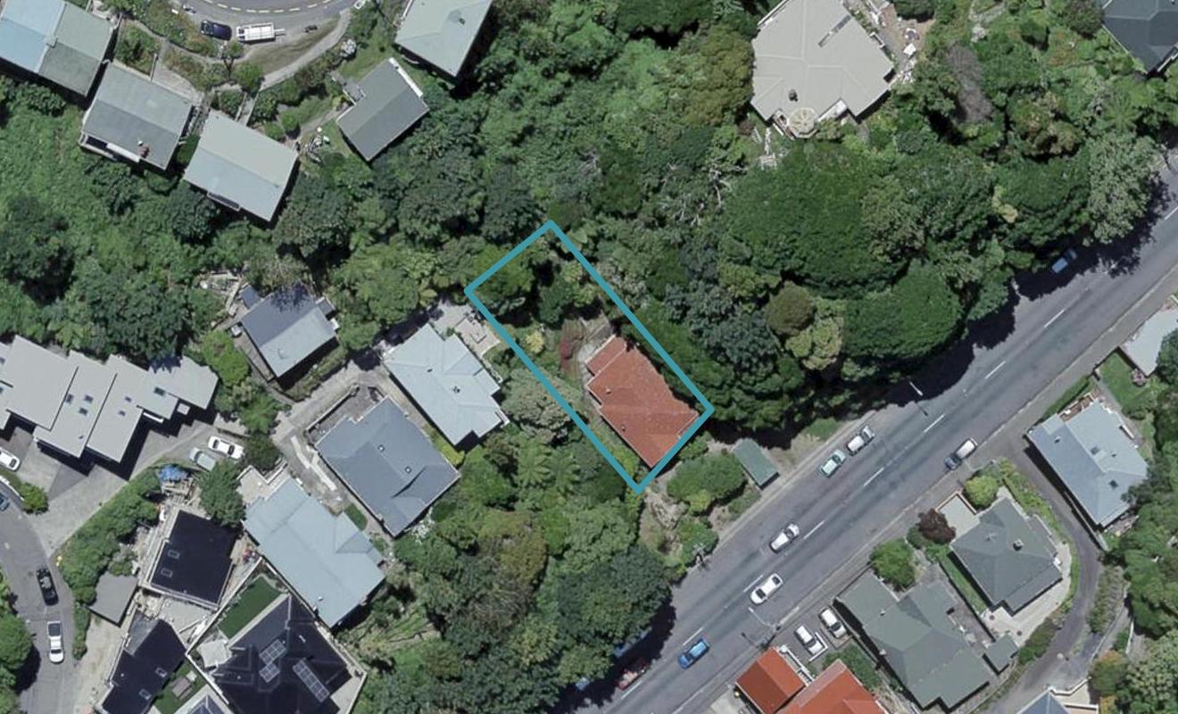 120 Glenmore Street, Kelburn, Wellington - Carousel 1