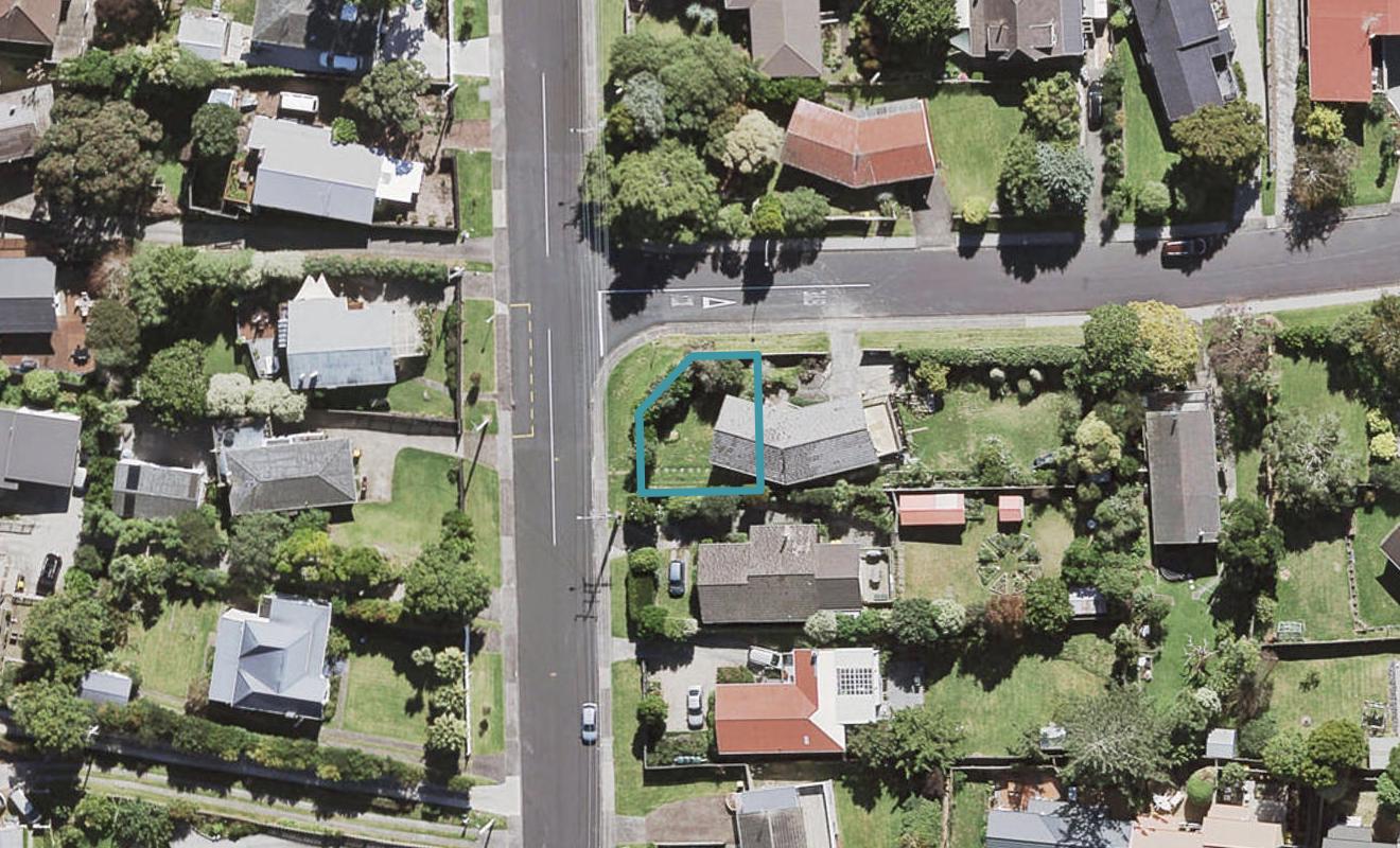 1A Castleton Street, Birkdale, Auckland - Carousel 1