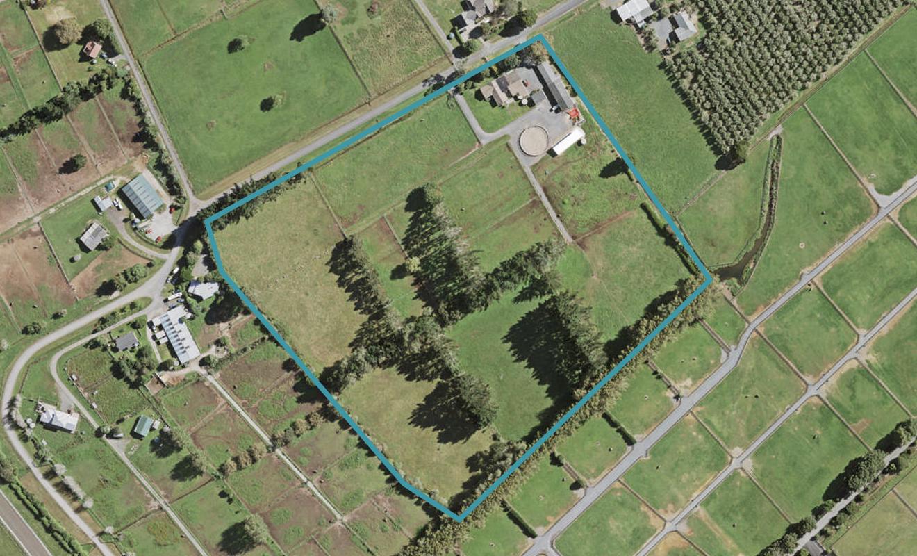 25 Royal Doulton Drive, Pukekohe, Pukekohe - Carousel 1