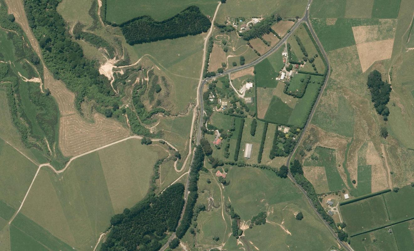 45 Peers Road, Omanawa, Tauranga - Carousel 1
