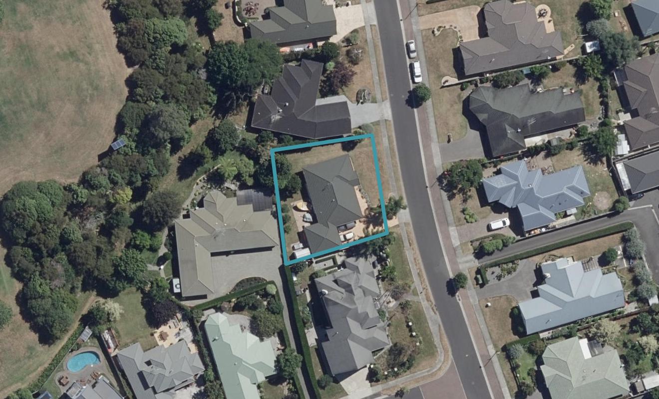 10 Glen Cree Avenue, Rototuna, Hamilton - Carousel 1