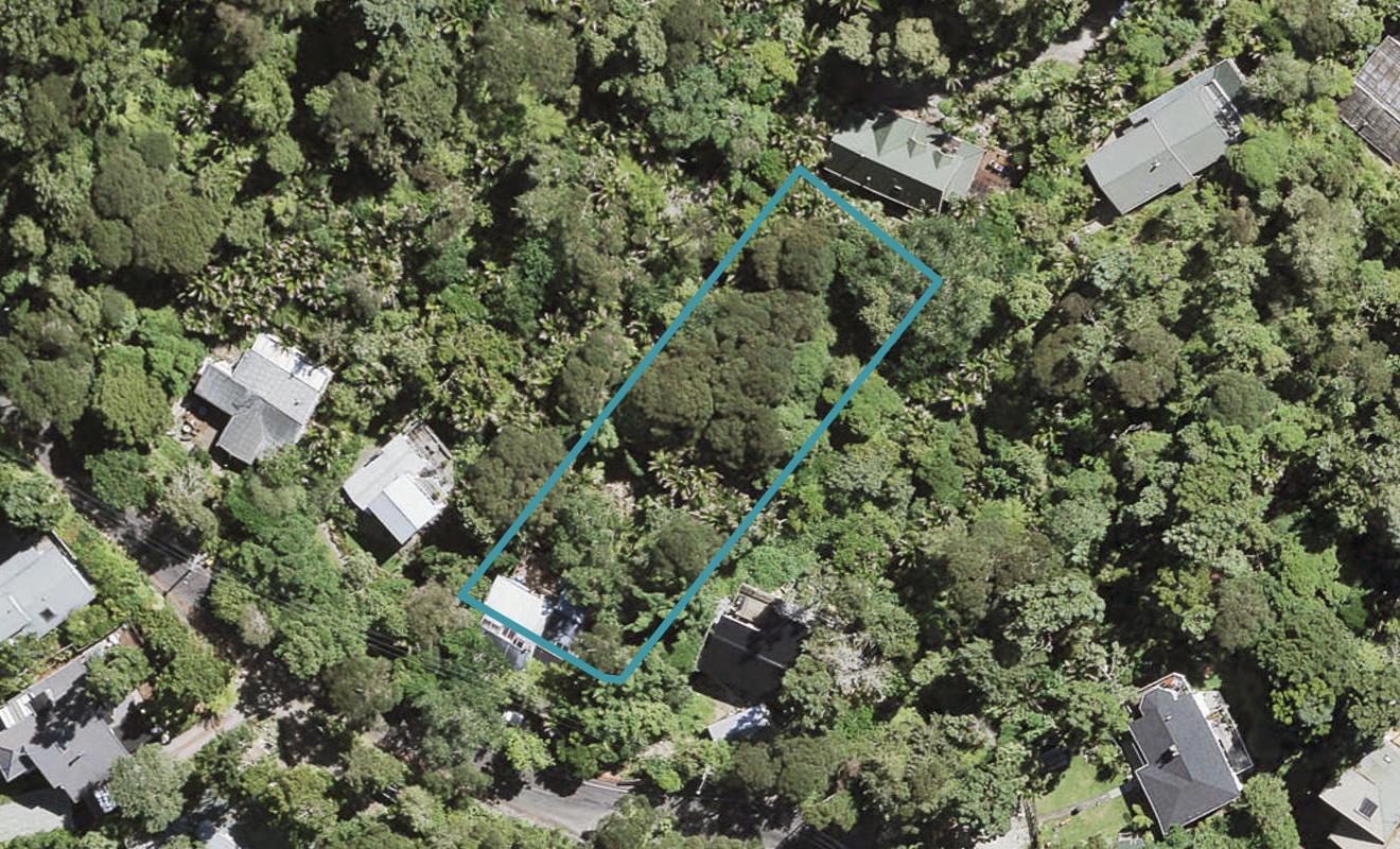 28 Tanekaha Road, Titirangi, Auckland - Carousel 1