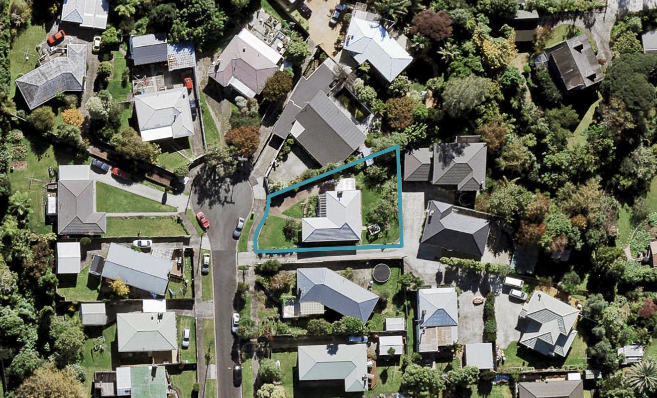 33 Maui Pomare Street, Blockhouse Bay, Auckland - Carousel 1