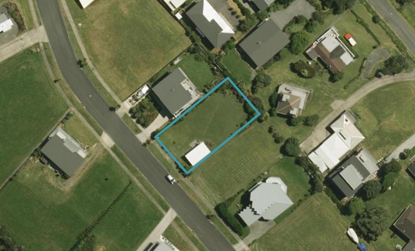 17 Taranga Road, Langs Beach, Waipu - Carousel 1
