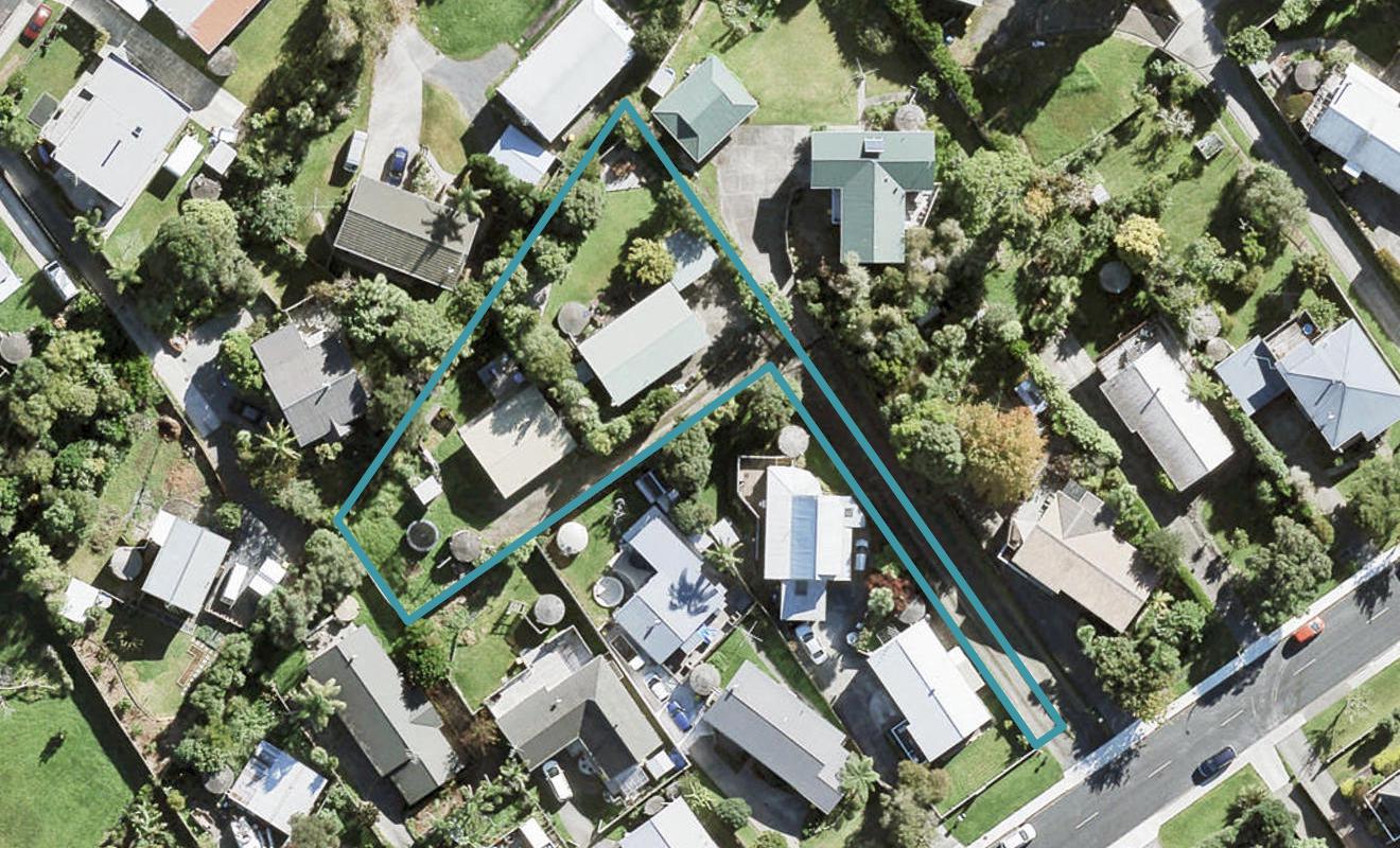 2/35 Brian Crescent, Stanmore Bay, Whangaparaoa - Carousel 1
