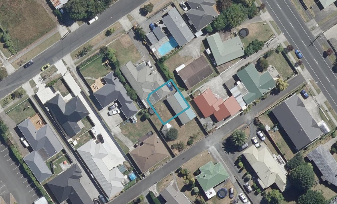 3 Warwick Avenue, St Andrews, Hamilton - Carousel 1