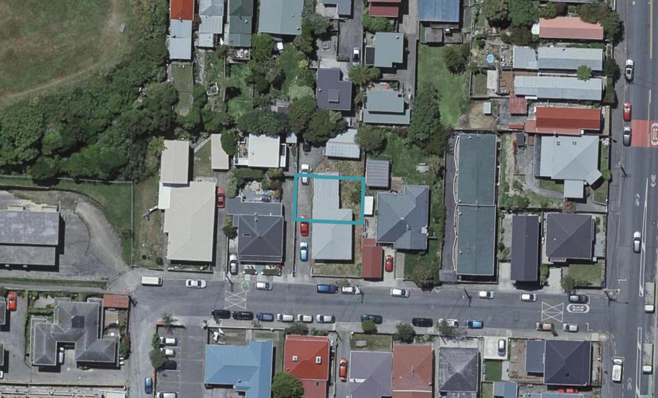 2/10 Palm Grove, Berhampore, Wellington - Carousel 1
