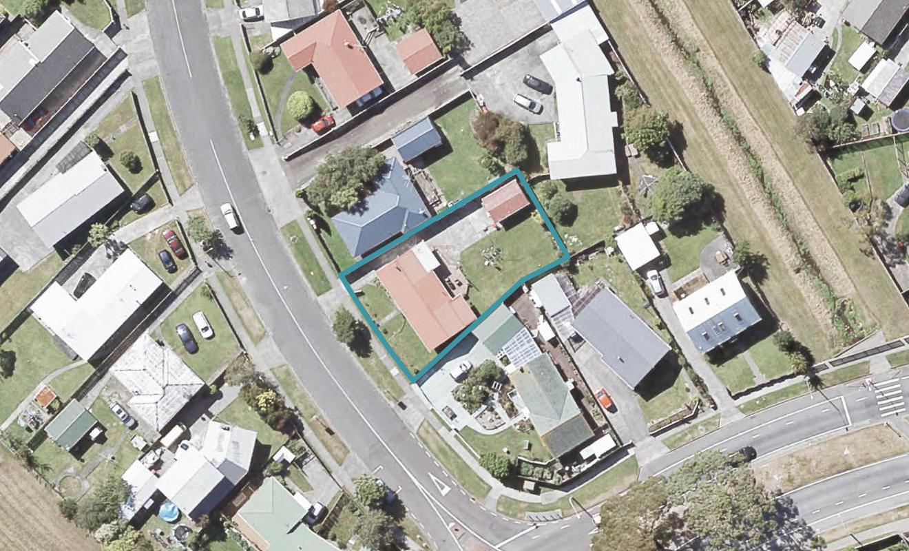 4 Mohaka Street, Wainuiomata, Lower Hutt - Carousel 1