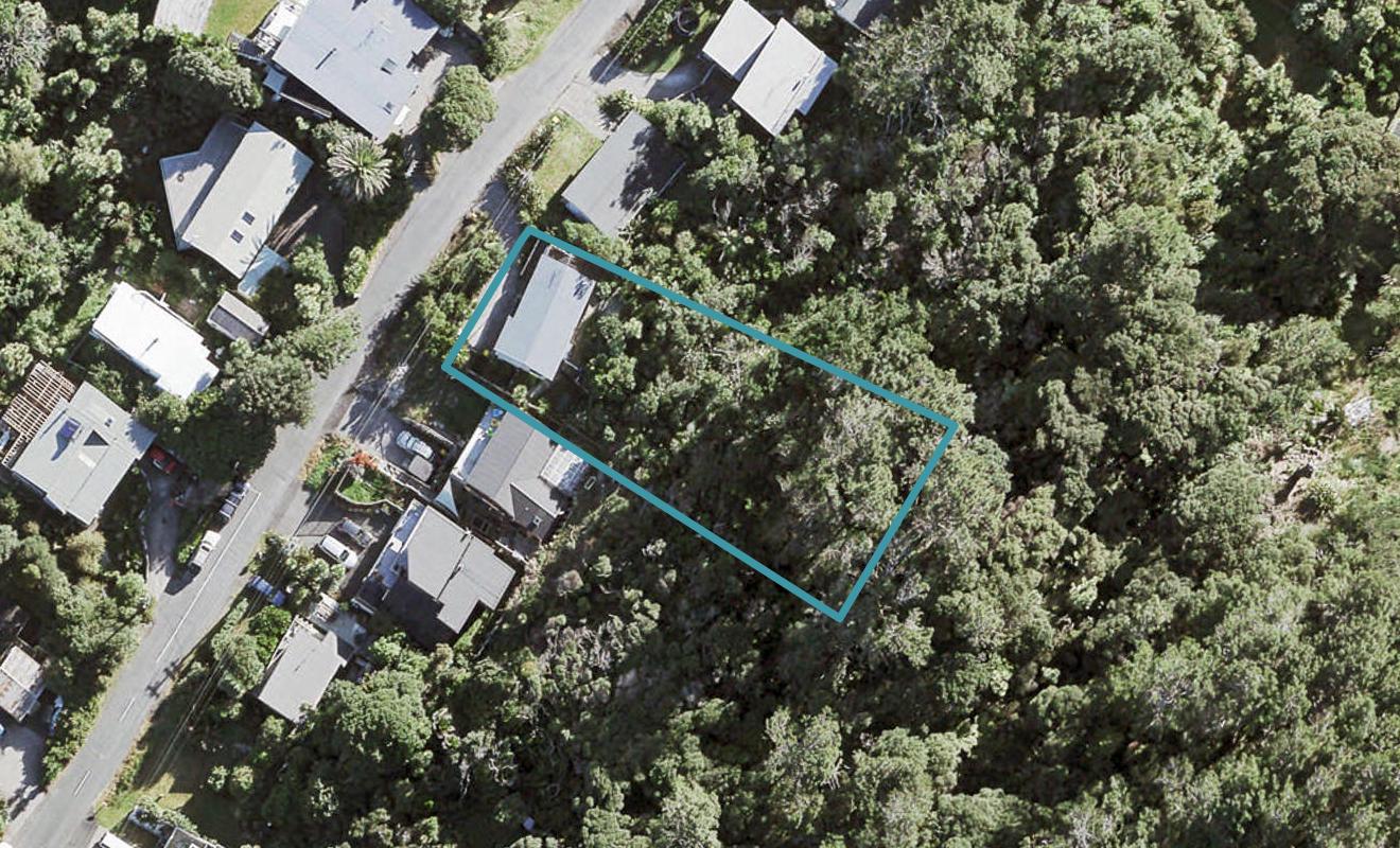 81 Domain Crescent, Waimauku - Carousel 1