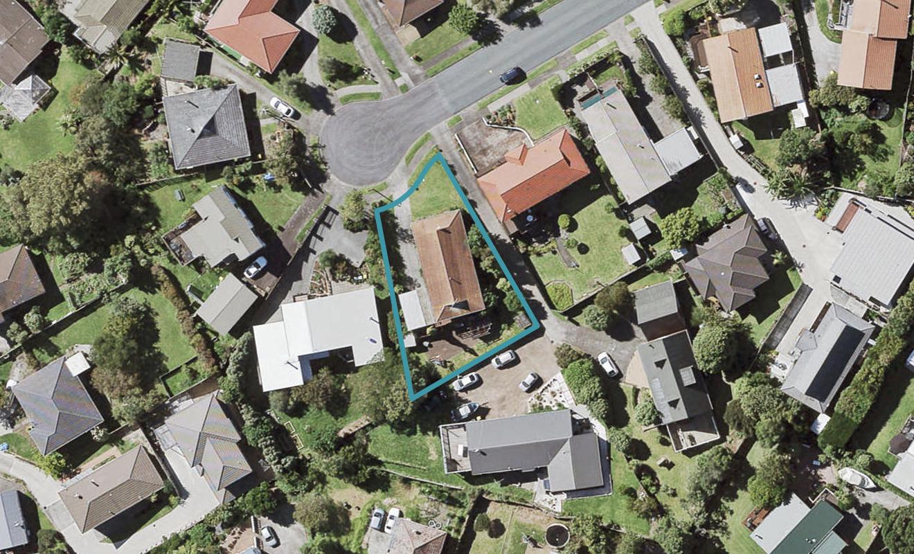 20 Gwenand Place, Botany Downs, Auckland - Carousel 1