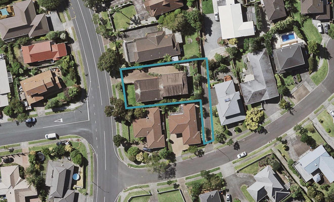 2/134 Norman Lesser Drive, St Johns, Auckland - Carousel 1
