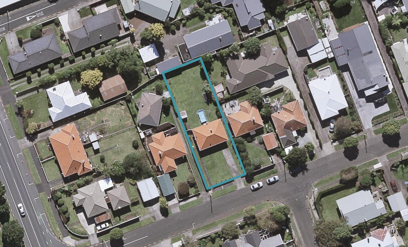 7 Timandra Street, Welbourn, New Plymouth - Carousel 1