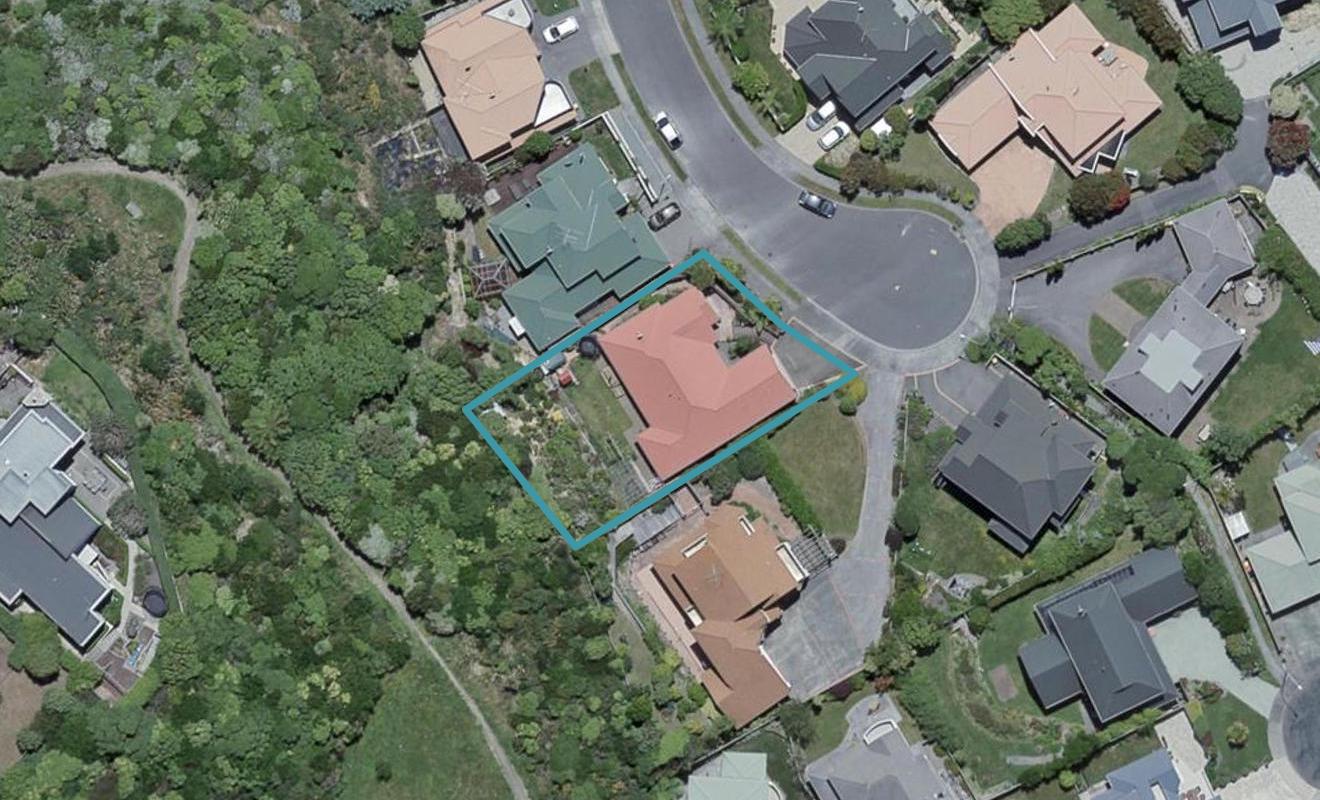 18 Claverton Grove, Churton Park, Wellington - Carousel 1