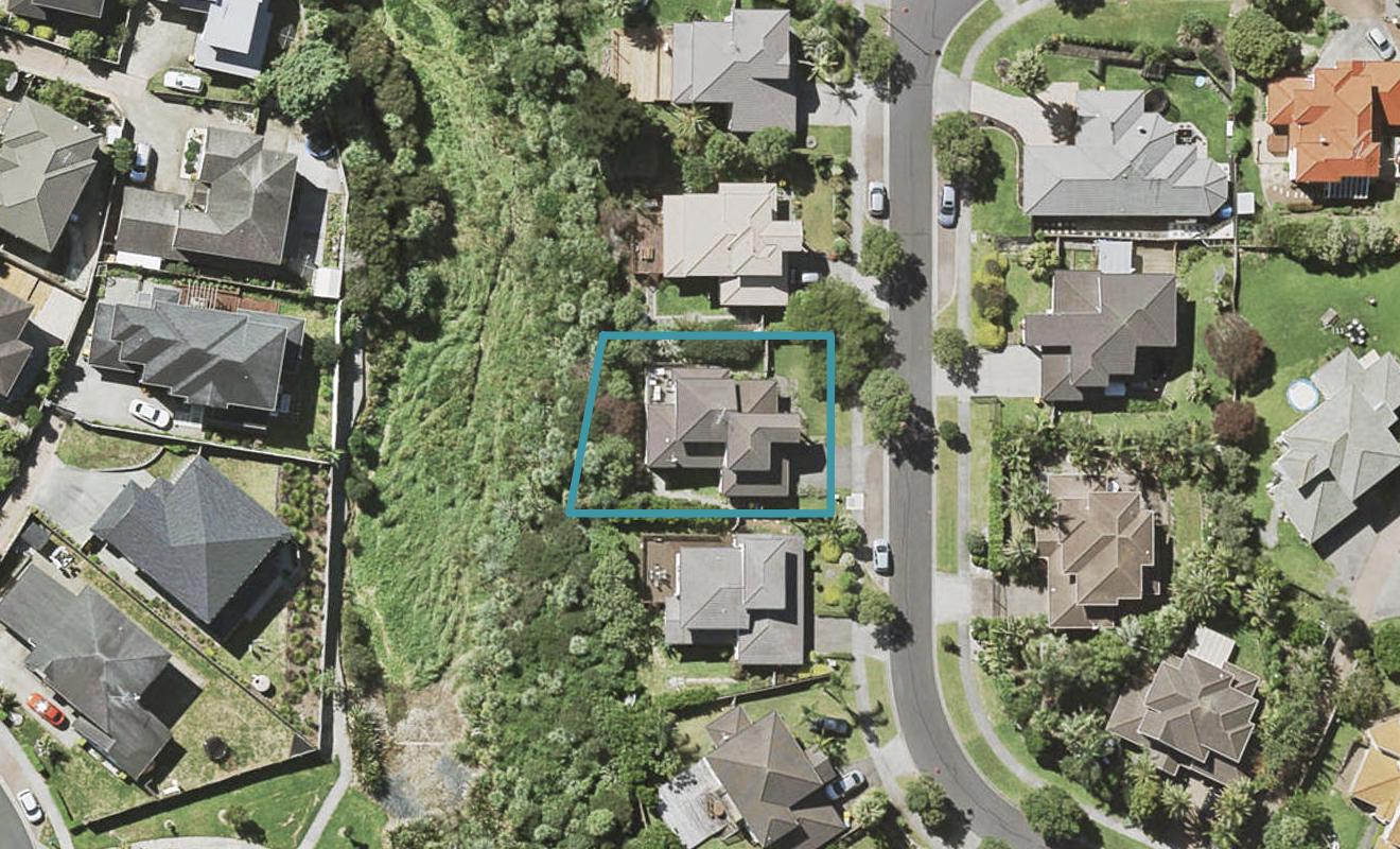 18 Crimson Park, Oteha, Auckland - Carousel 1