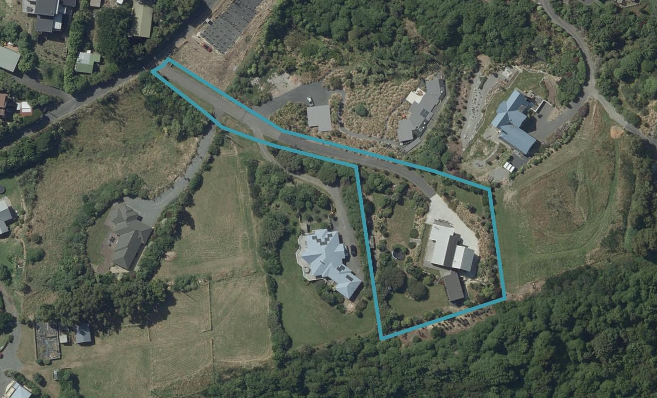 4B Luss Road, Company Bay, Dunedin - Carousel 1