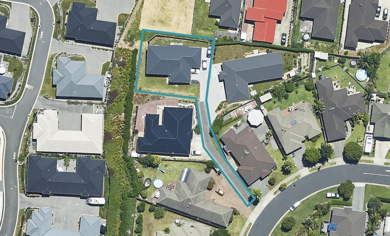 18 Kakapo Place, Pyes Pa, Tauranga - Carousel 1