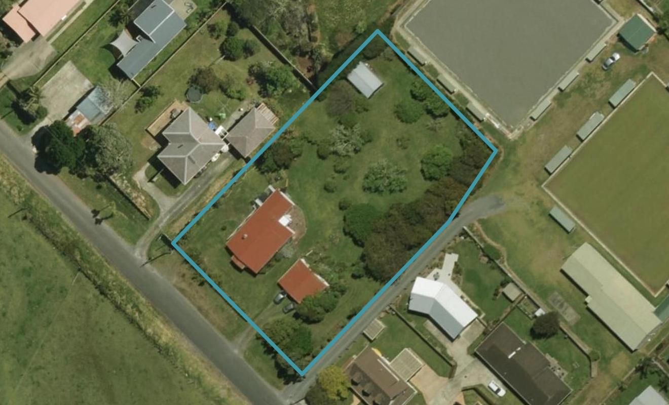 25 Pyle Road West, One Tree Point, Whangarei - Carousel 1