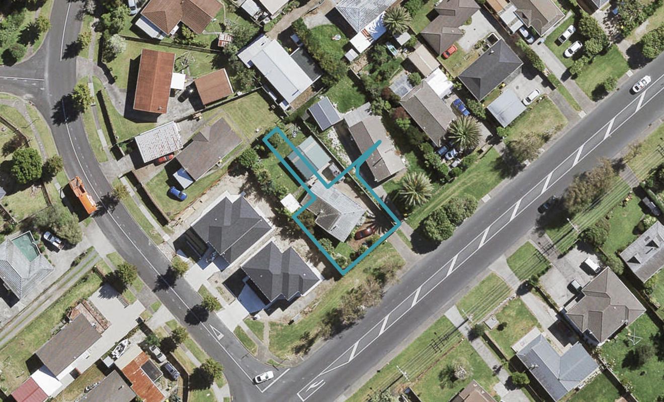 2/325 Swanson Road, Ranui, Auckland - Carousel 1
