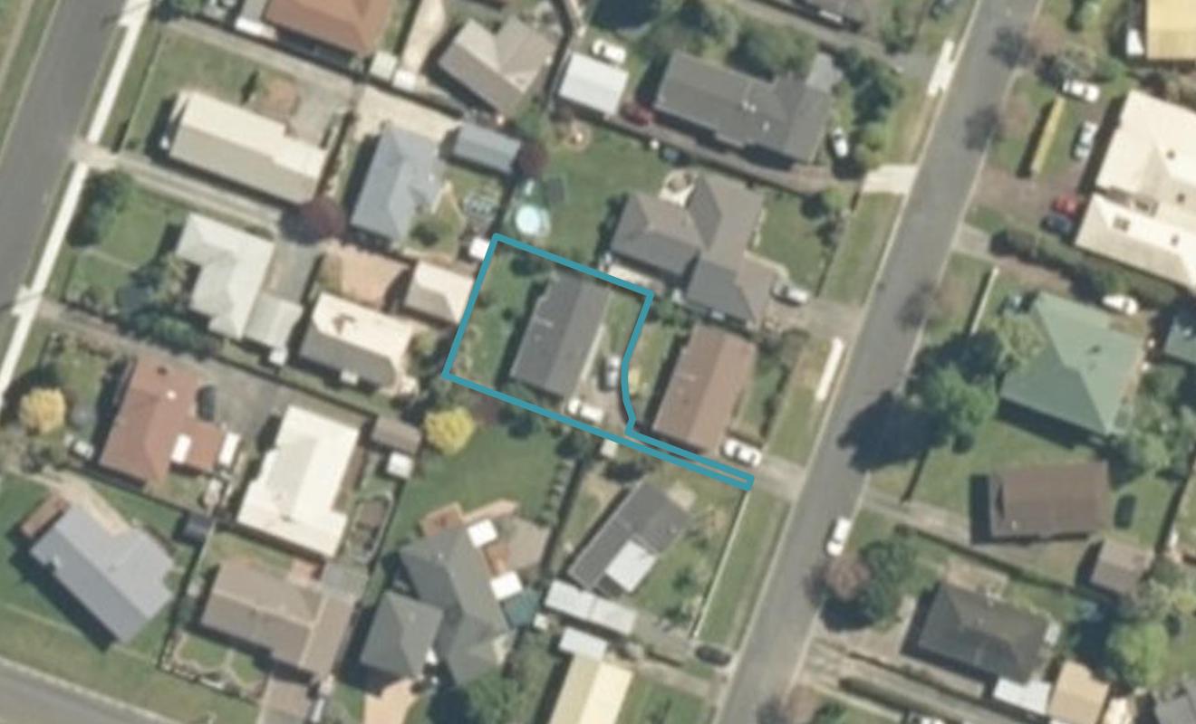 9B Vennell Street, Leamington, Cambridge - Carousel 1