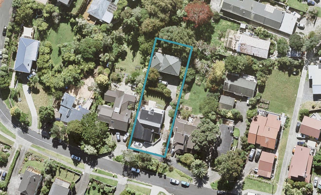 2/23 Hebron Road, Waiake, Auckland - Carousel 1