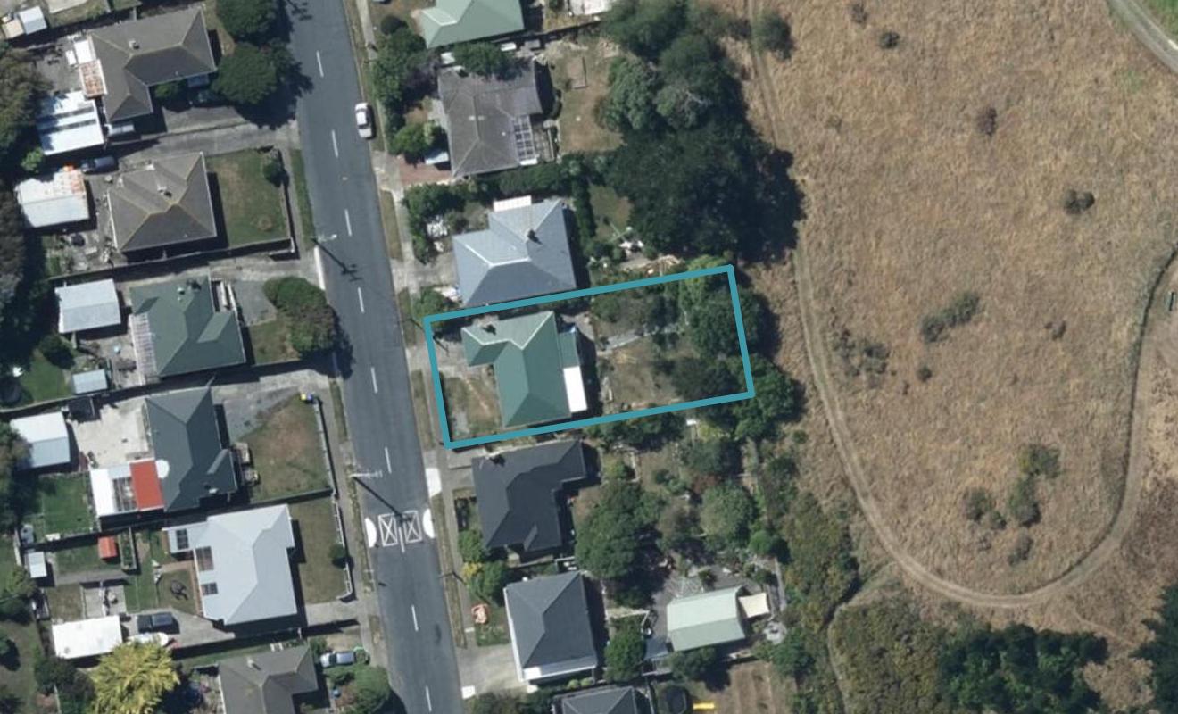 122 Dimock Street, Titahi Bay, Porirua - Carousel 1