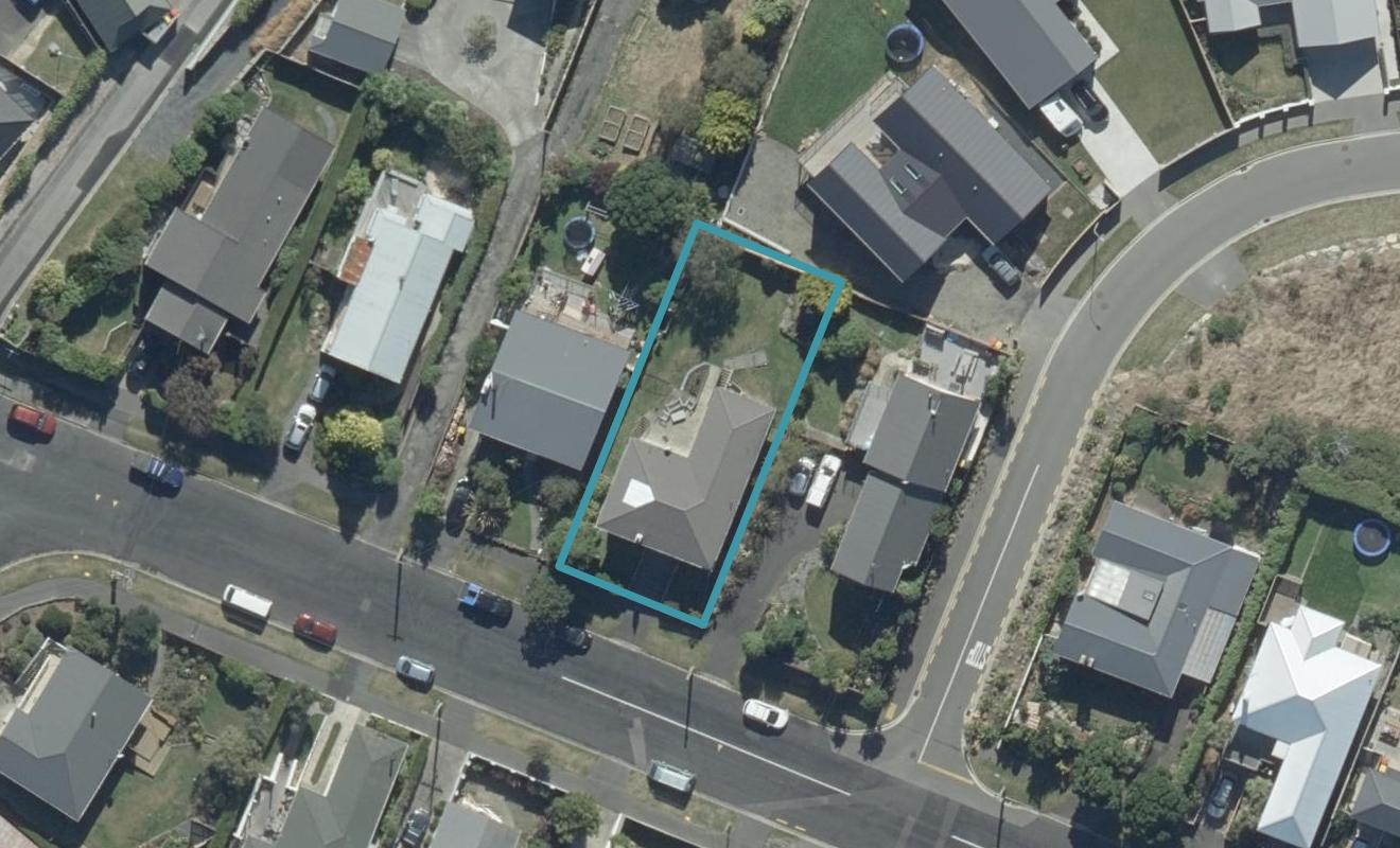 11 McKerrow Street, Shiel Hill, Dunedin - Carousel 1