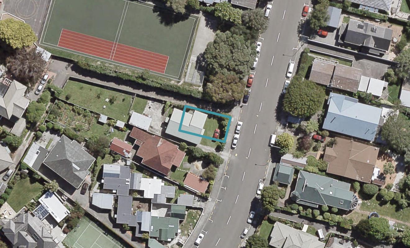 0 , Hutt Central - Carousel 1