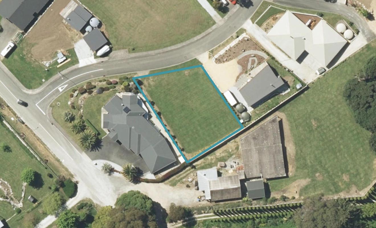 4 Pohutukawa Place, Takaka - Carousel 1