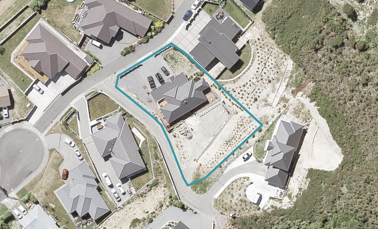 56 Nelson Crescent, Wainuiomata, Lower Hutt - Carousel 1
