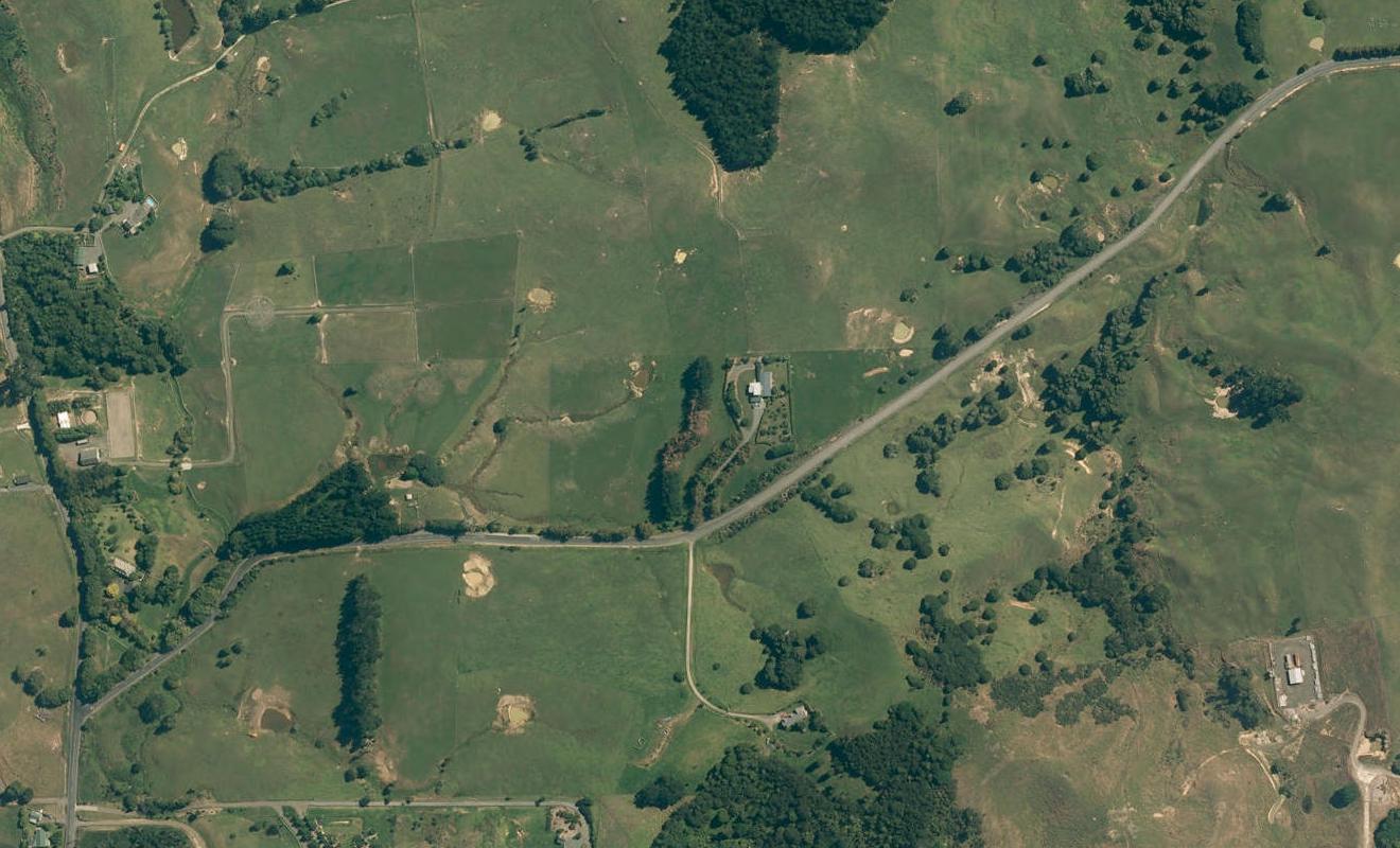 1412 Weranui Road, Silverdale - Carousel 1