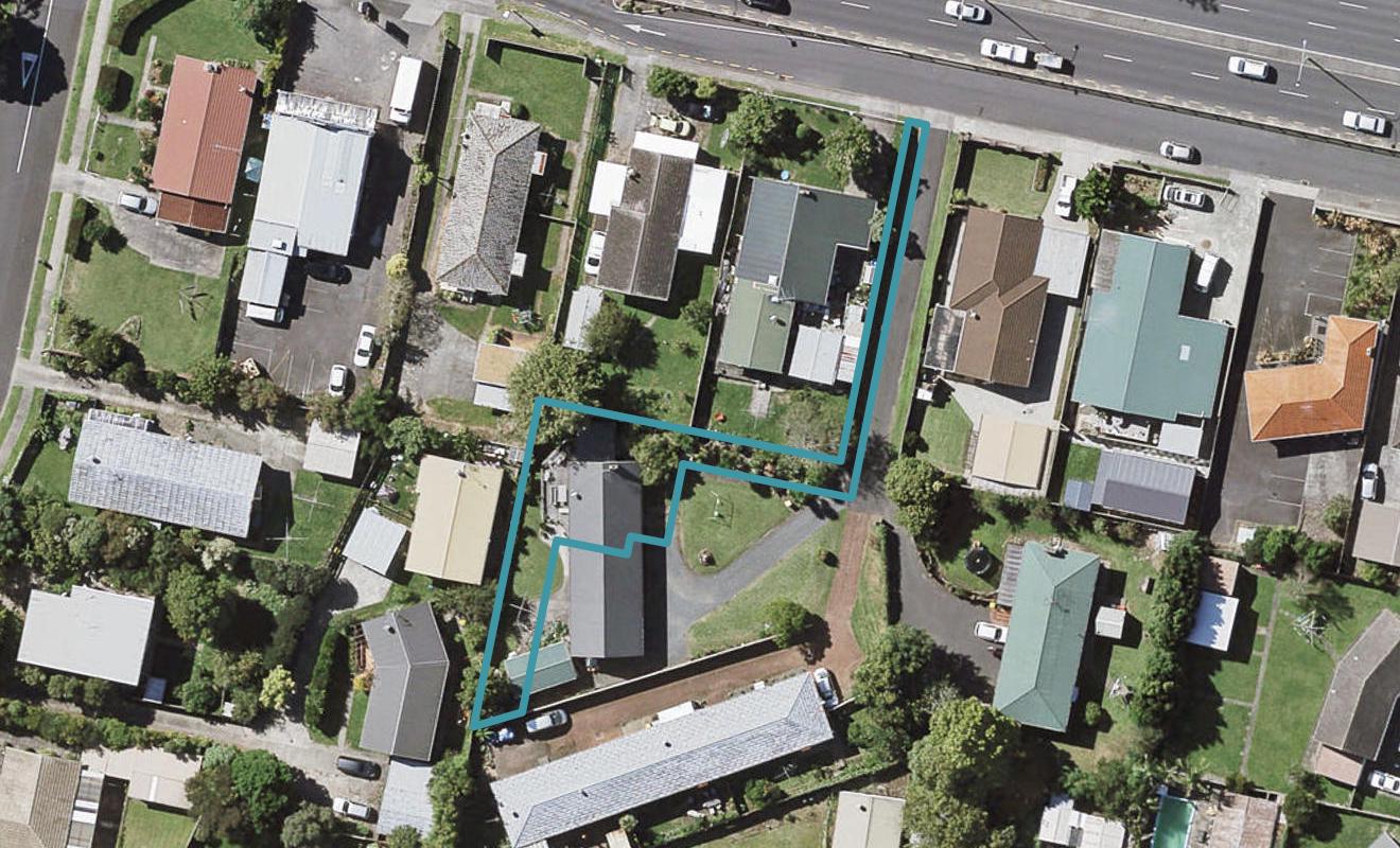 8/81 Pakuranga Road, Pakuranga, Auckland - Carousel 1