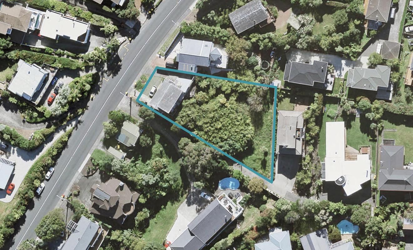 845 Beach Road, Browns Bay, Auckland - Carousel 1
