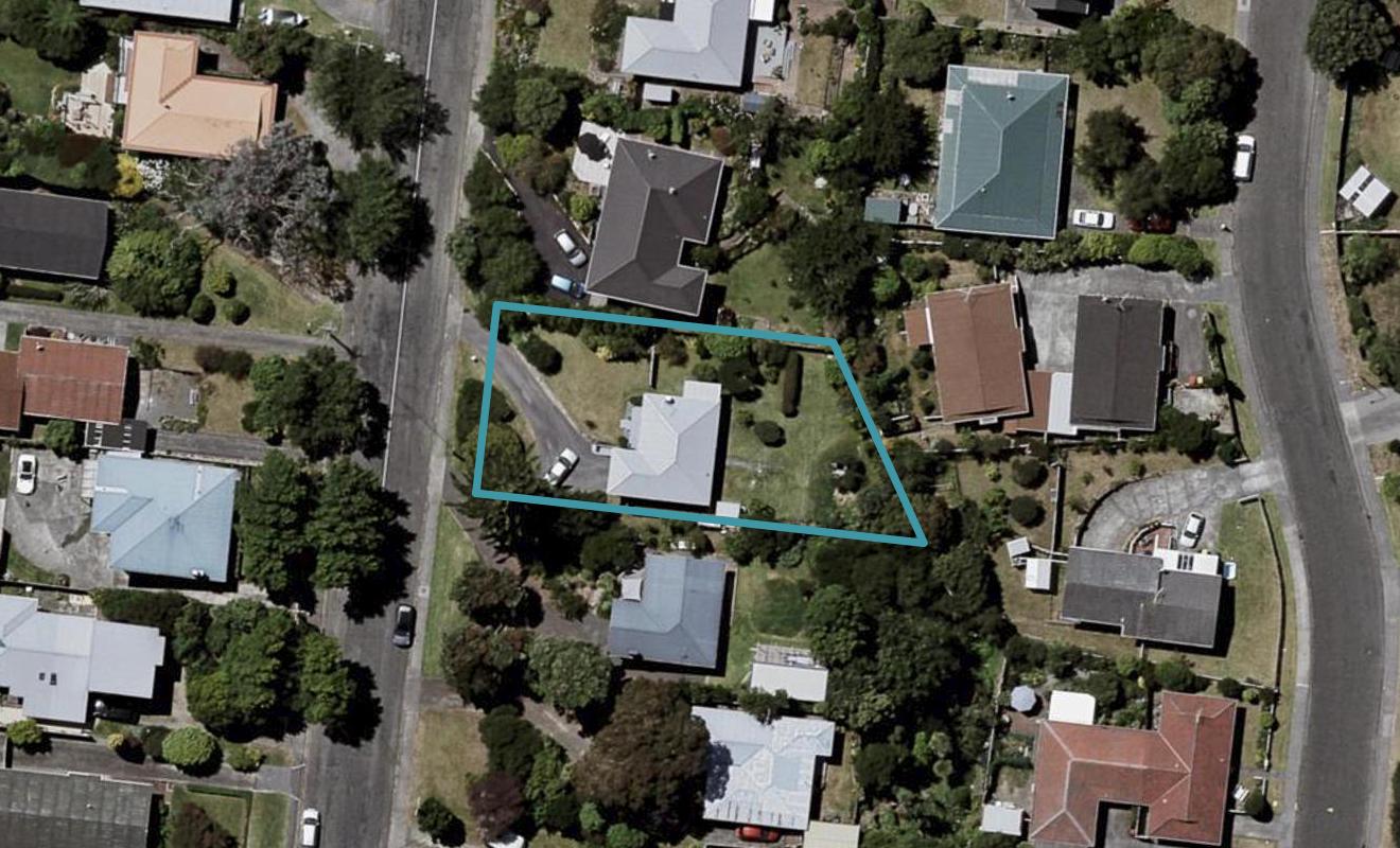 68 Alexander Road, Raumati Beach, Paraparaumu - Carousel 1