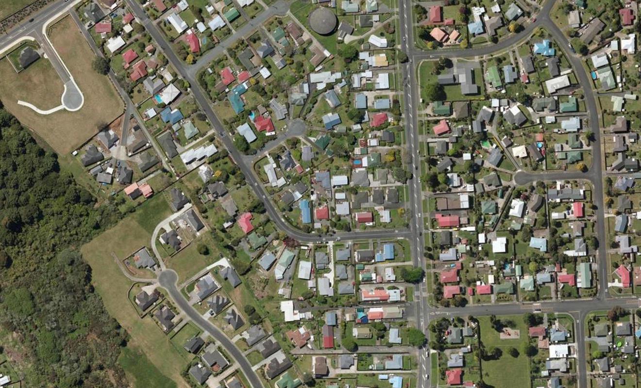 4 Denby Crescent, Tikipunga, Whangarei - Carousel 1