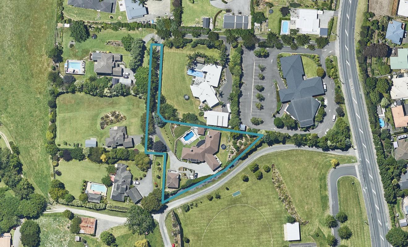 27 Moffat Road, Bethlehem, Tauranga - Carousel 1