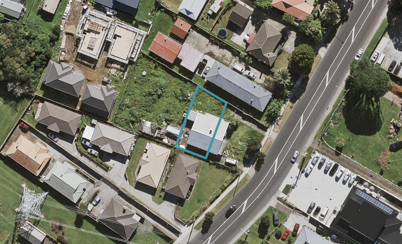 301B Massey Road, Mangere East, Auckland - Carousel 1