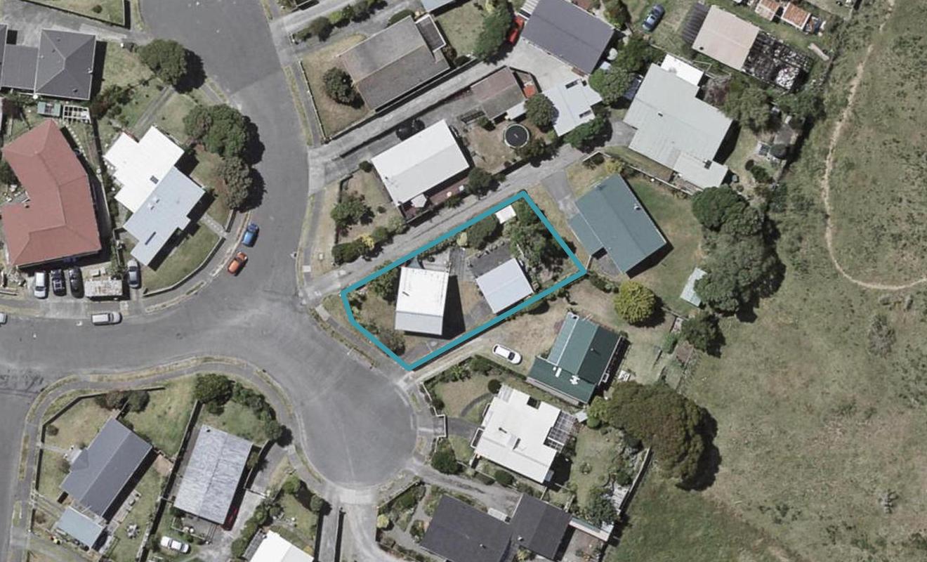 32 Simcox Street, Otaki Beach, Otaki - Carousel 1