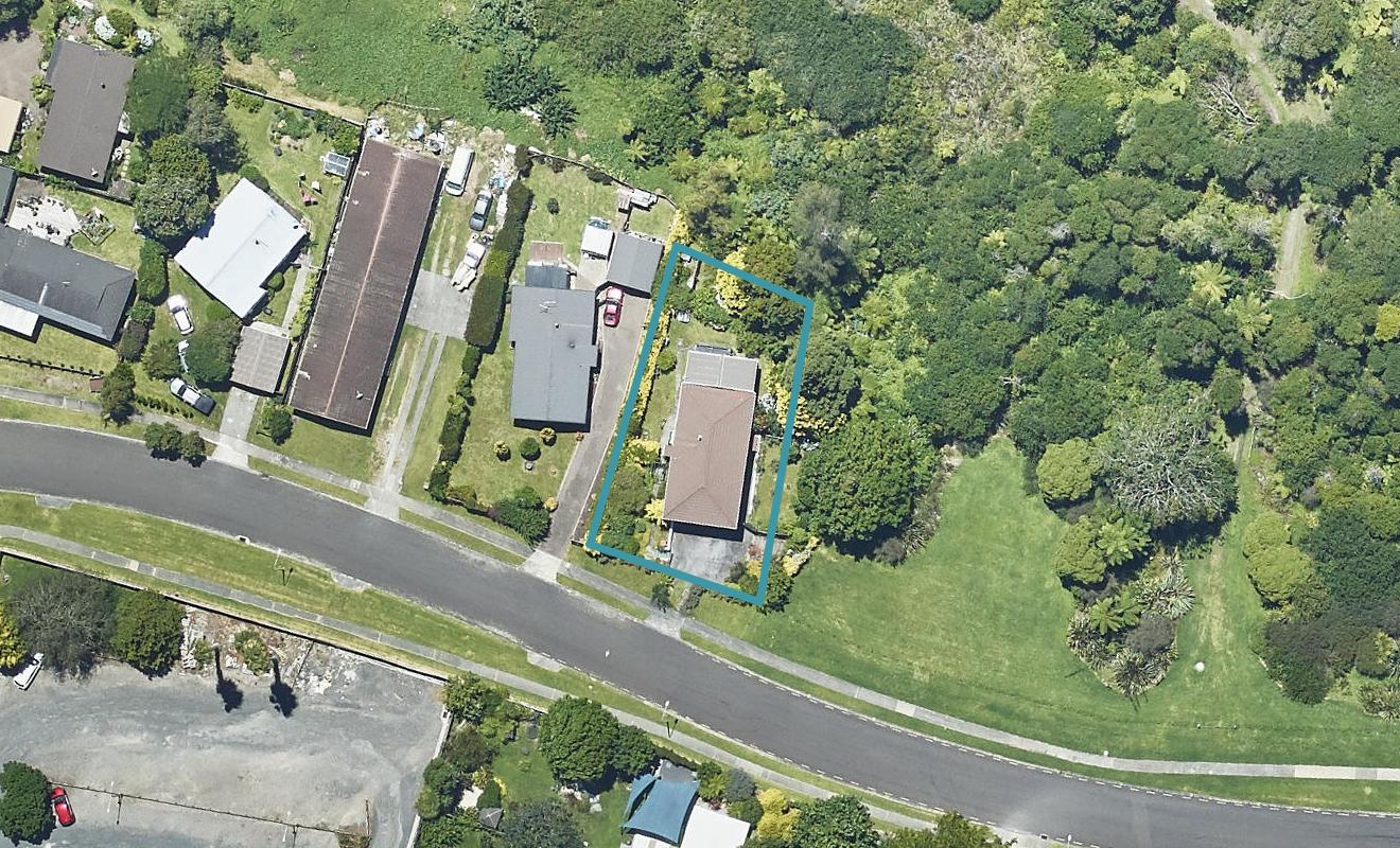 23 Lagoon Place, Poike, Tauranga - Carousel 1