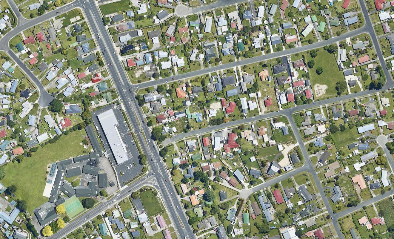 2 Isobel Street, Fairy Springs, Rotorua - Carousel 1
