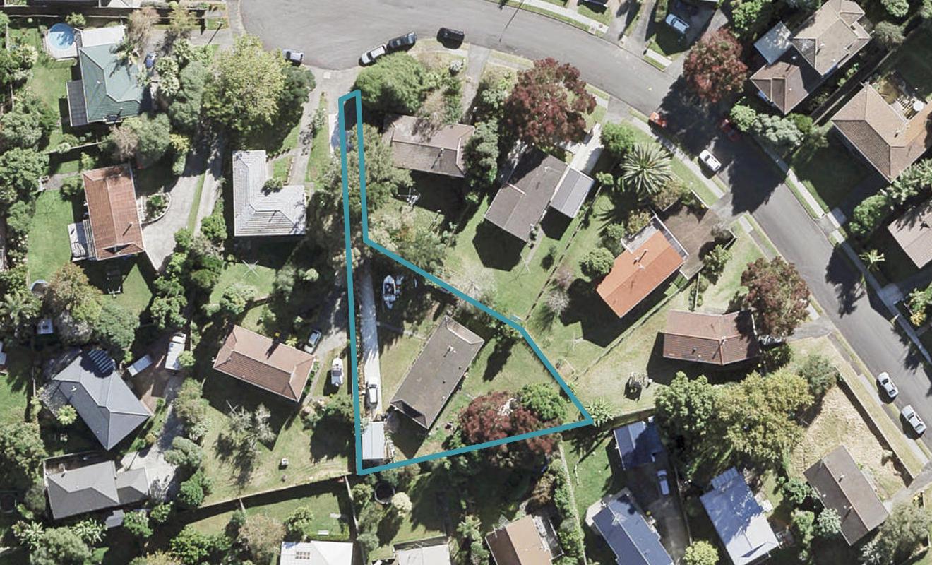 12 Cottam Grove, Northcross, Auckland - Carousel 1