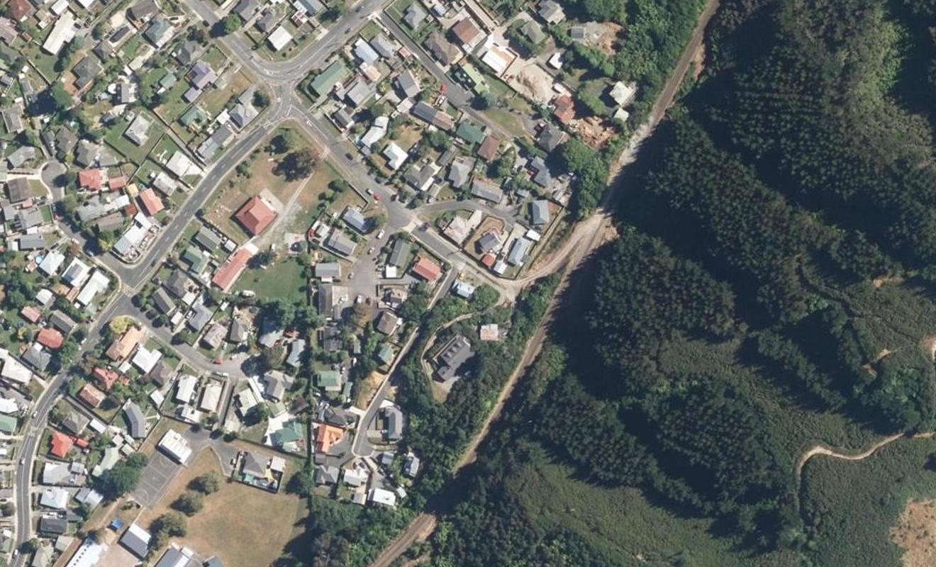 80 Moeraki Road, Maoribank, Upper Hutt - Carousel 1