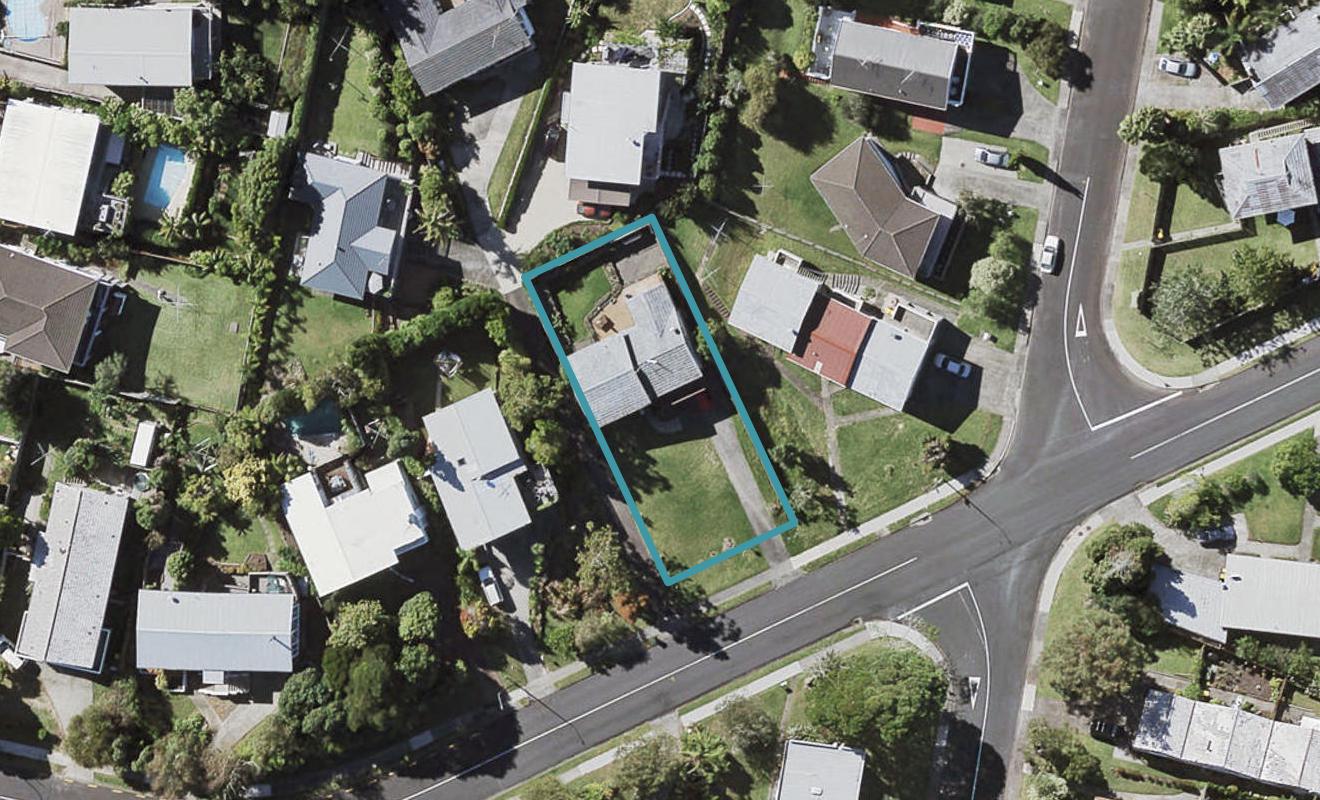 37 Richards Avenue, Forrest Hill, Auckland - Carousel 1