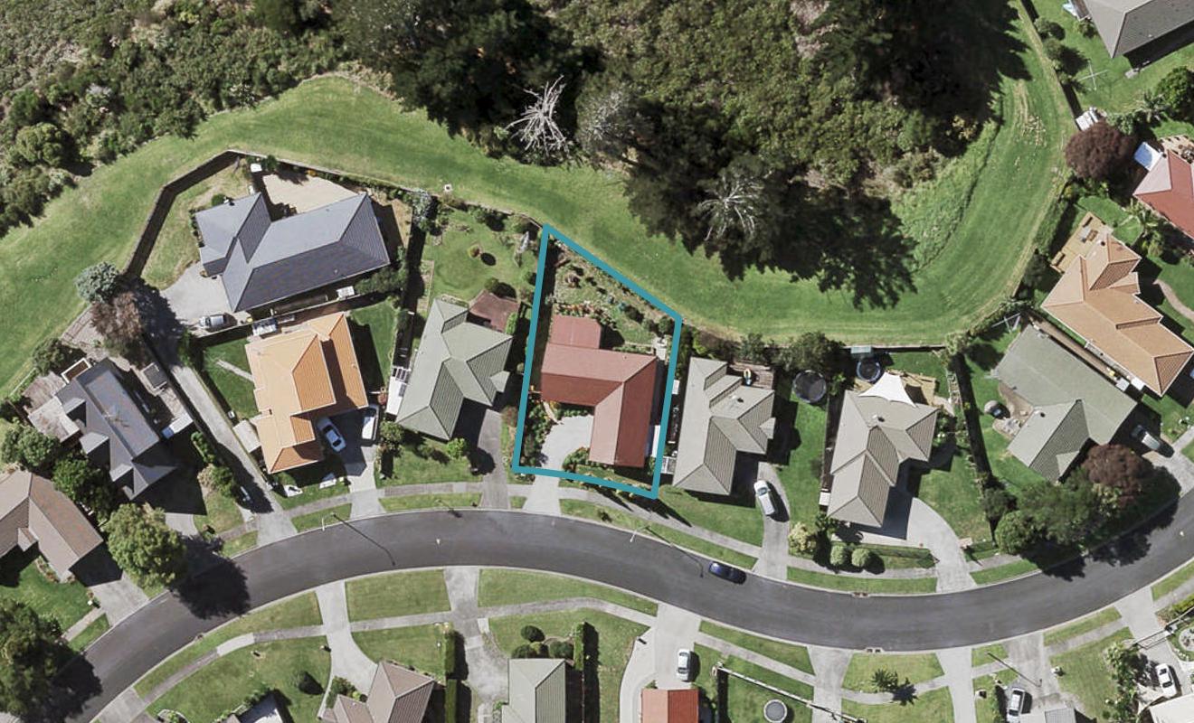 15 Davington Way, Burswood, Auckland - Carousel 1