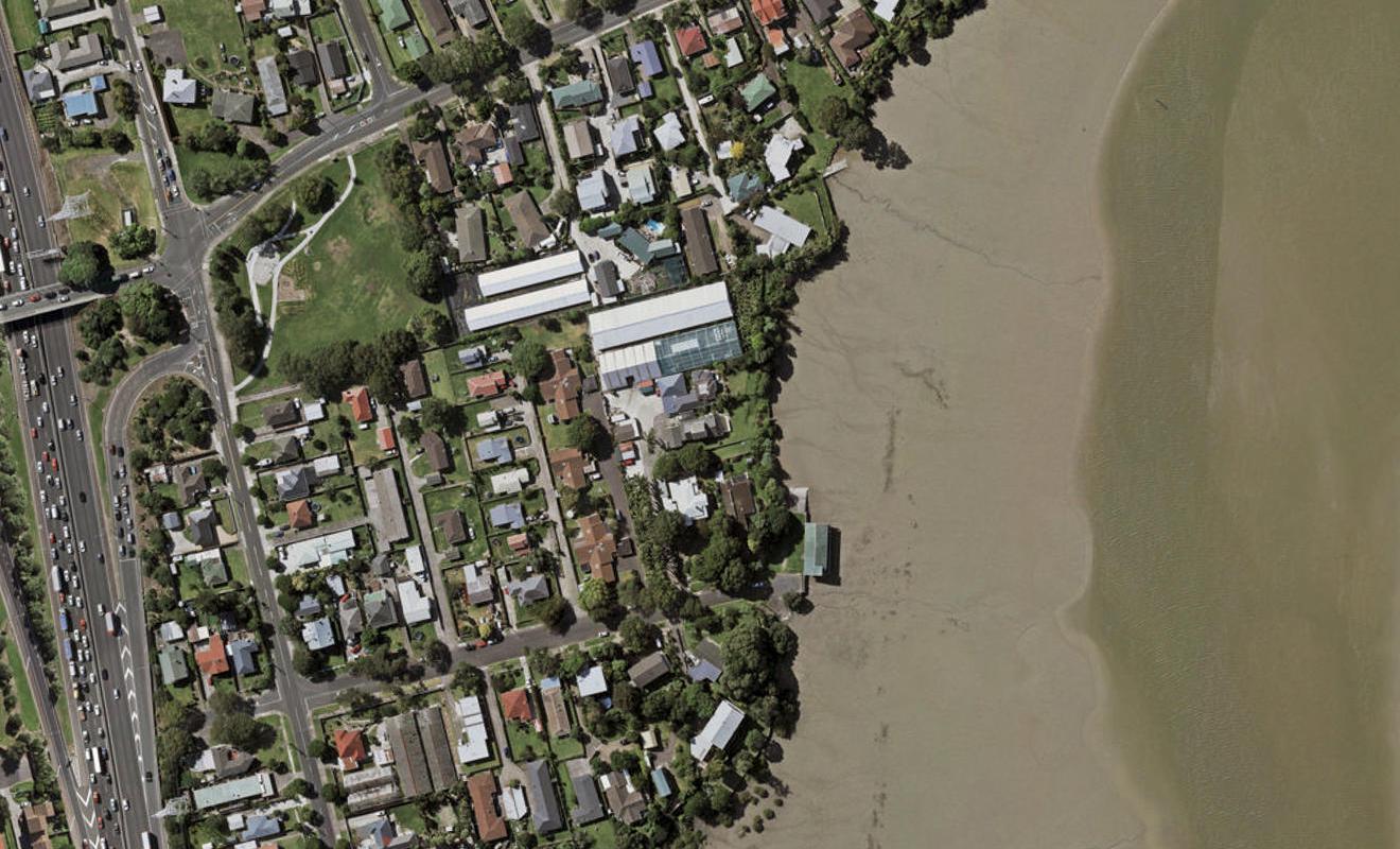 166A Avenue Road East, Otahuhu, Auckland - Carousel 1