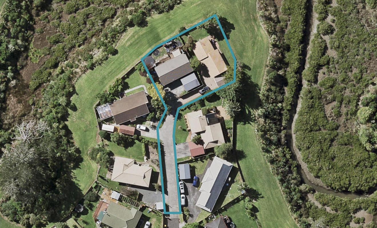 2/14 Nedlands Place, Burswood, Auckland - Carousel 1
