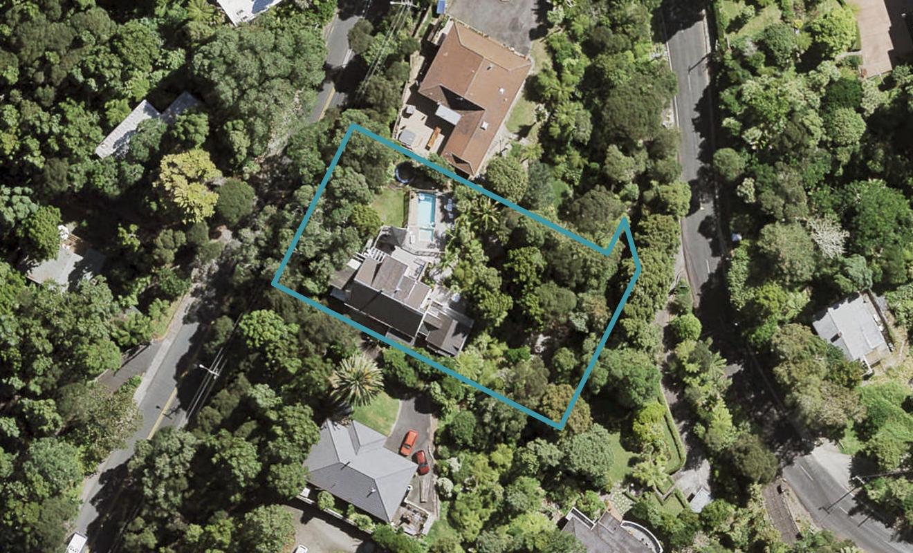1A Park Road, Titirangi, Auckland - Carousel 1