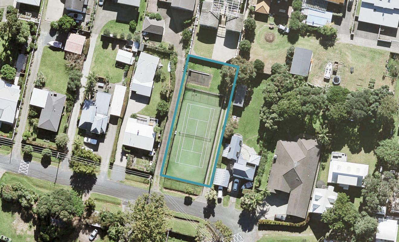 18A Glamis Avenue, Manly, Whangaparaoa - Carousel 1